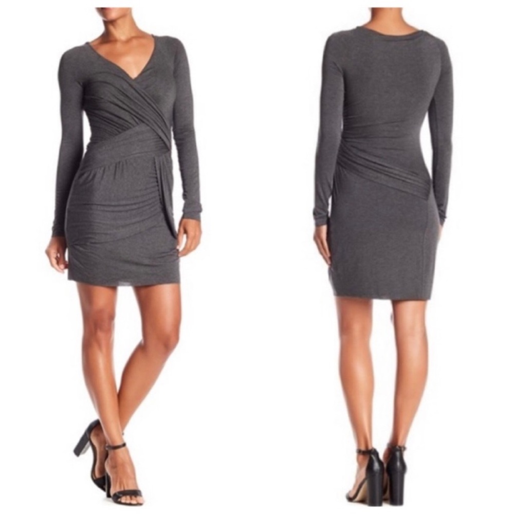 BAILEY 44 GRAY LONG SLEEVE STRETCH RUCHED V NECK MINI DRESS SIZE SMALL NEUTRAL